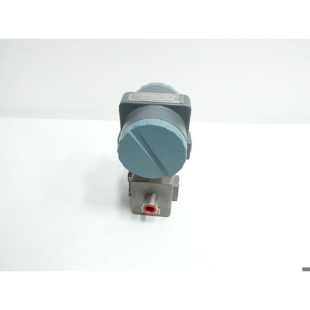 Foxboro 12.5-65V-DC GAGE PRESSURE TRANSMITTER 821GH-ISSM2